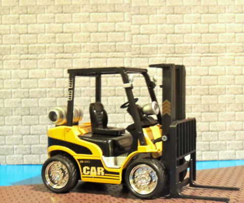 FORK LIFT TRUCK DIECAST ENGINE SOUND/MUSIC/LIGHT FLASHING 1:24 (G)SCALE DIORAMA